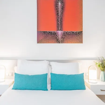 Feelathome Center Apartments-3